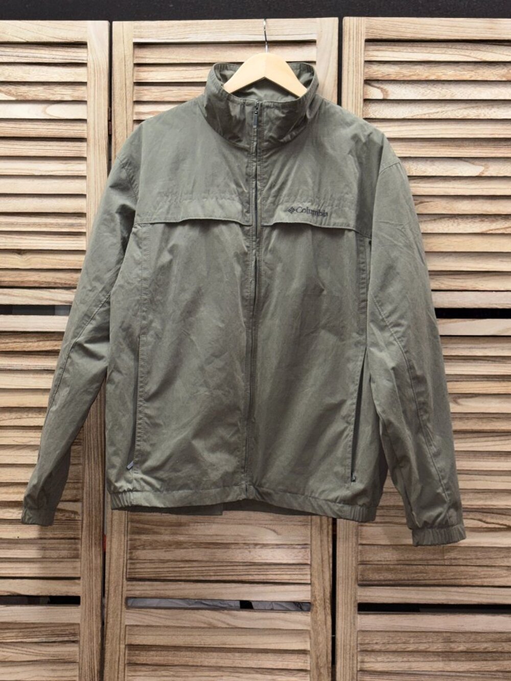 Columbia Men's Microsuede Vent-Flap Bomber Jacket – Large